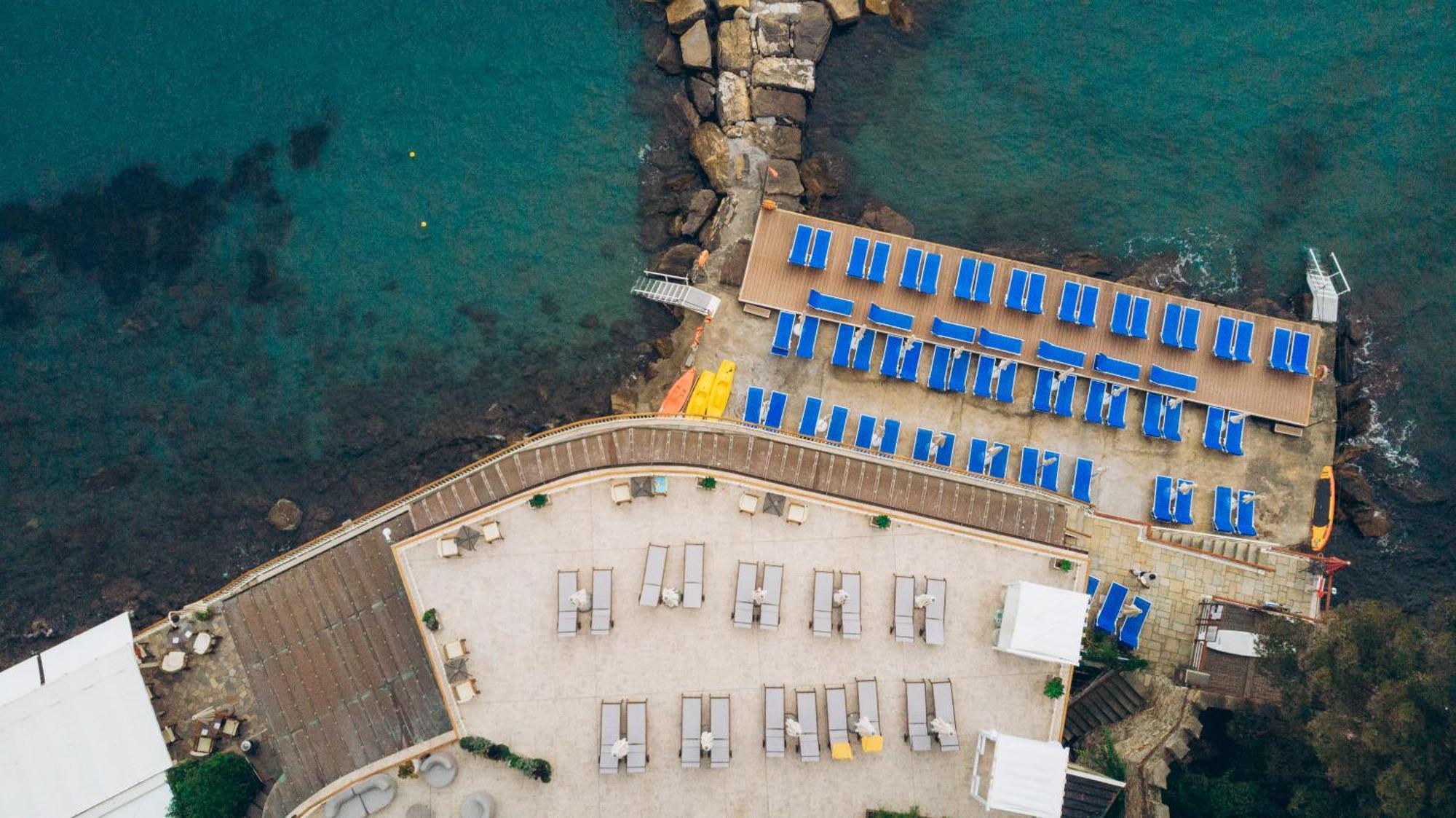 Hotel Arc En Ciel Diano Marina Esterno foto