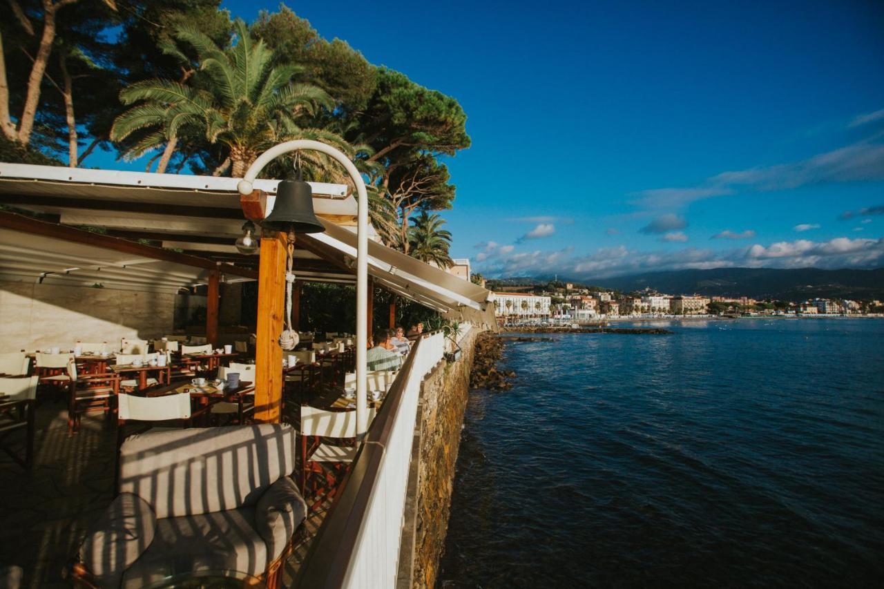 Hotel Arc En Ciel Diano Marina Esterno foto